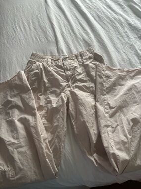 women’s Lightweight Beige Cargo Pants